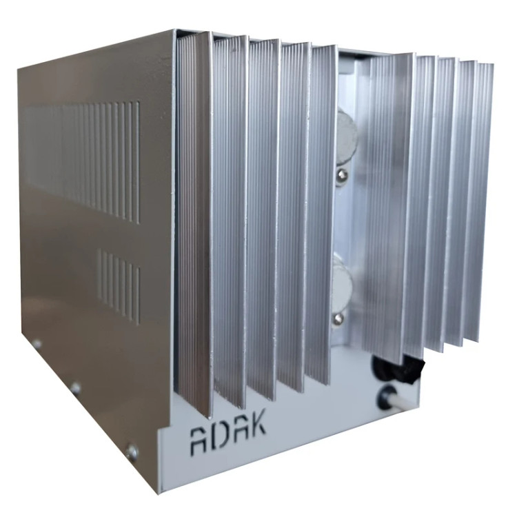 منبع تغذیه متغیر 40 ولت 5 آمپر برند آداک ADAK 405U2